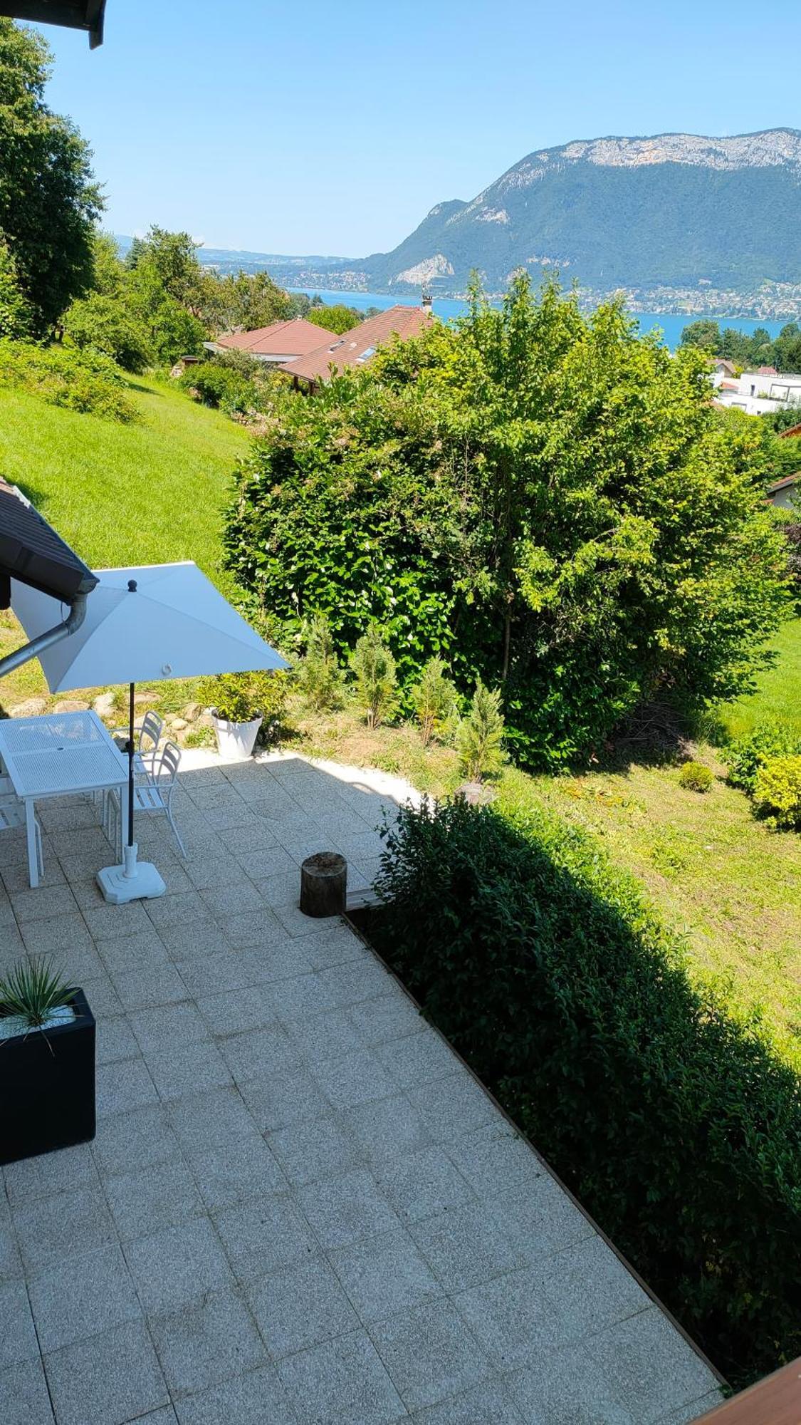 Vue Lac Lodges Sévrier エクステリア 写真